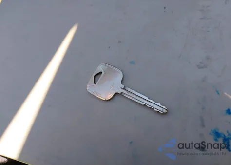 2001 Toyota Camry Le from USA, damaged, VIN 4T1BG22K51U042037